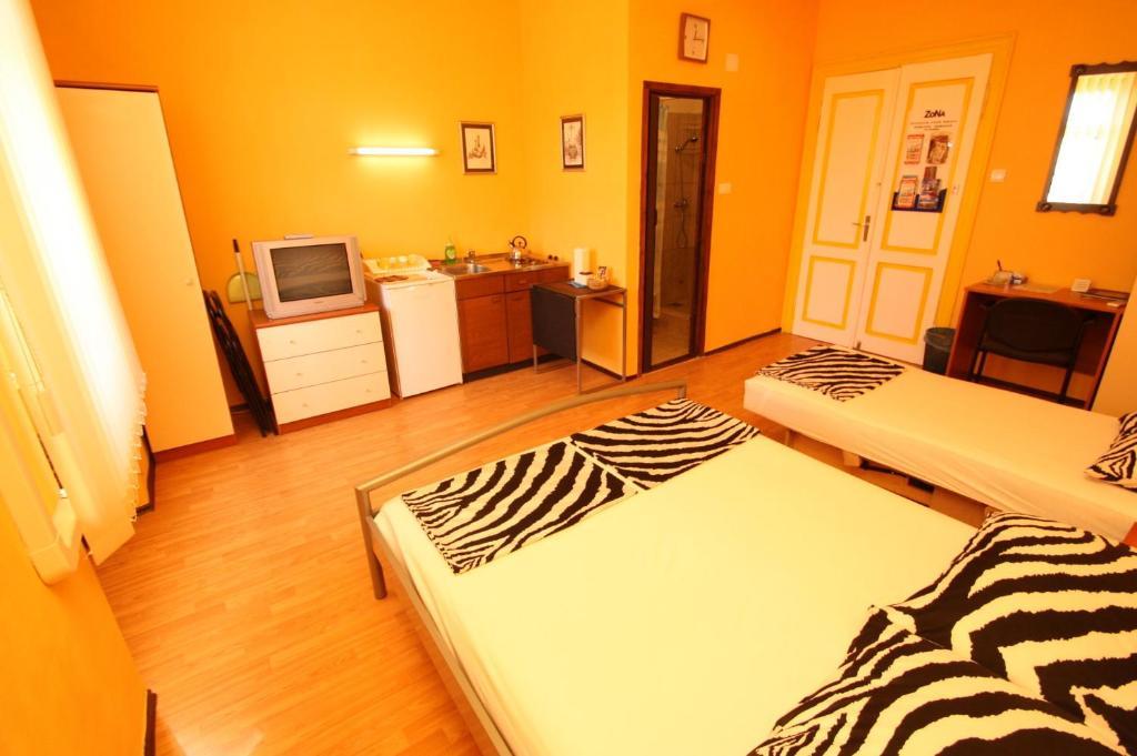 Guest House Zona Pula Room photo